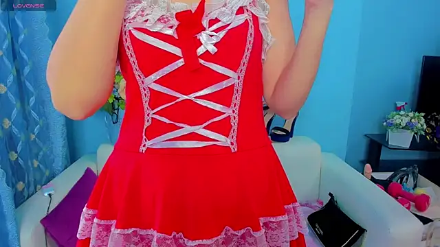 Snapshot of LindaaLu chatting on 05.08.26 LindaaLu online show from 05.08.26