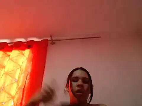 Snapshot of Indirasex_44 chatting on 12.12.24 Indirasex 44 online show from 12.12.24