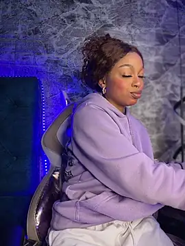 Snapshot of Melany_Williams chatting on 03.25.26 Melany Williams online show from 03.25.26