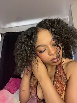 Snapshot of Melany_Williams chatting on 04.22.26 Melany Williams online show from 04.22.26