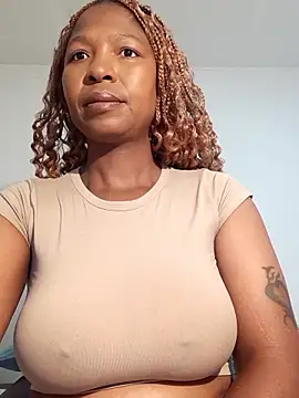 Snapshot of realsquirter chatting on 01.16.26 realsquirter online show from 01.16.26