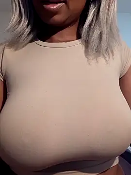 Snapshot of realsquirter chatting on 02.21.26 realsquirter online show from 02.21.26
