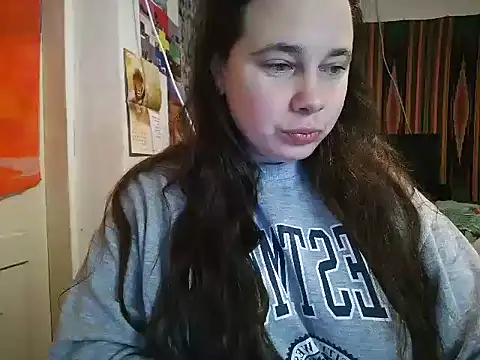 Cora Maro online show from 11.20.25