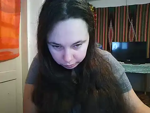 Cora Maro online show from 11.25.25