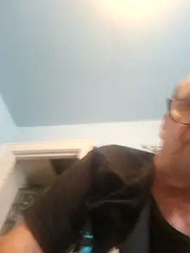 fastesttongue1680 online show from 11.24.25