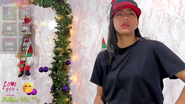 BarbieHotLaura online show from 12.23.24