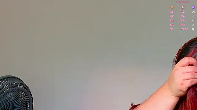 Gaby Vegaa online show from 11.14.25