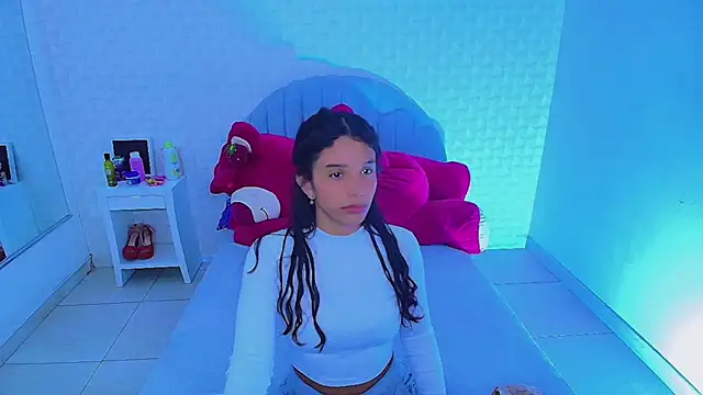 Snapshot of charlotte_0309 chatting on 03.26.26 charlotte 0309 online show from 03.26.26