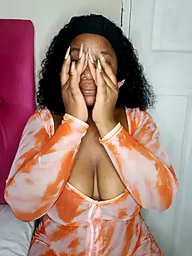 SexyHipsStar online show from 12.18.25