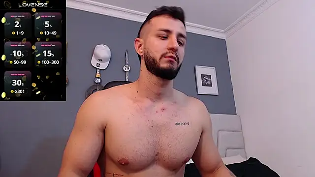 Snapshot of AndyBlass chatting on 11.12.25 AndyBlass online show from 11.12.25