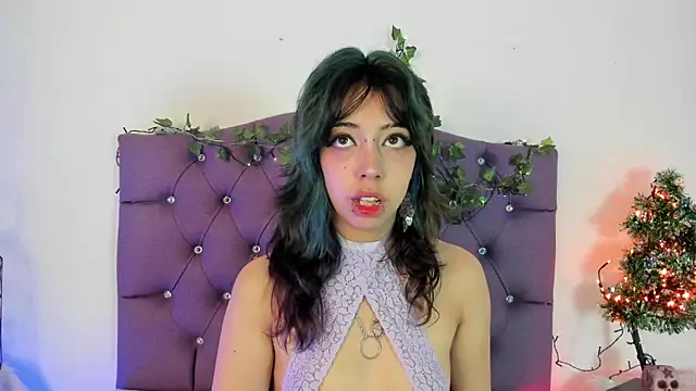 Nyx nayla online show from 12.24.24