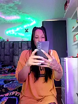 Nicole420squirt online show from 10.01.25