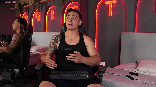 Ryan Hunt online show from 12.18.25