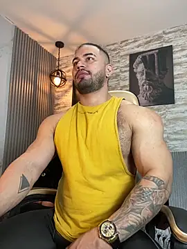 Snapshot of jaxon_colton chatting on 04.29.26 jaxon colton online show from 04.29.26