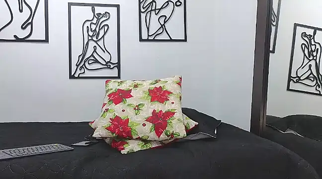 Snapshot of Deam_Broowm chatting on 12.18.24 Deam Broowm online show from 12.18.24