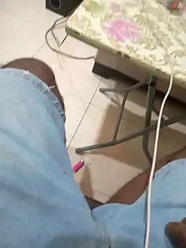 Sjsklmall online show from 10.17.25