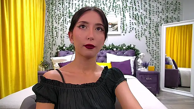 NicoleLimp online show from 12.25.24