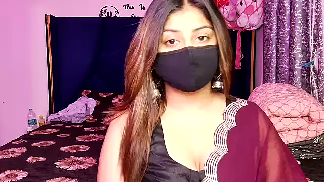 Snapshot of Hoty-Shivangi chatting on 06.24.26 Hoty-Shivangi online show from 06.24.26