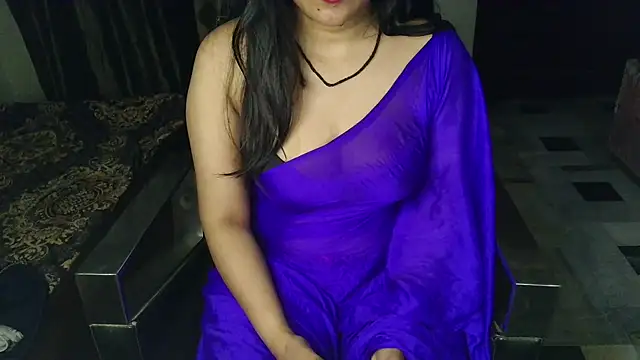 Snapshot of aarushi_sharmaa chatting on 05.11.26 aarushi sharmaa online show from 05.11.26