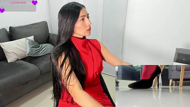 Snapshot of coniie_jhons chatting on 03.26.26 coniie jhons online show from 03.26.26