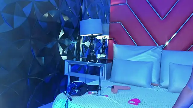 KeniaMuller online show from 10.01.25