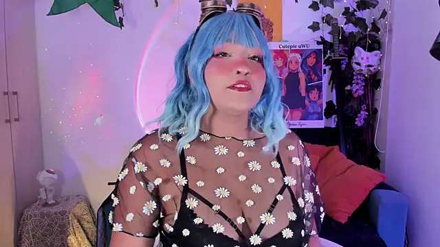 Snapshot of cutepie_uwu_ chatting on 09.24.25 cutepie uwu online show from 09.24.25