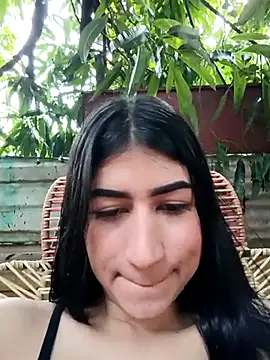 Snapshot of Julix_A chatting on 03.02.25 Julix A online show from 03.02.25