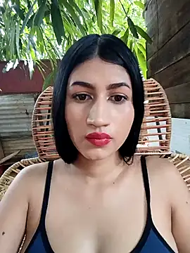 Snapshot of Julix_A chatting on 09.25.25 Julix A online show from 09.25.25