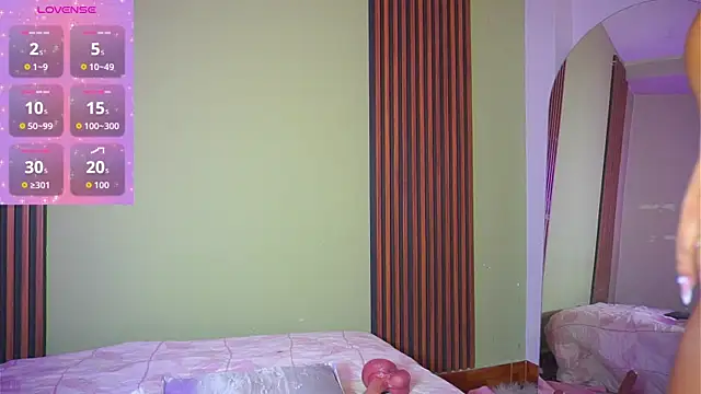 Snapshot of Natasha_by chatting on 02.25.26 Natasha by online show from 02.25.26