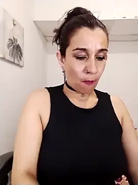 Hikaryfire online show from 03.17.25