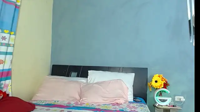 Snapshot of Madison__12 chatting on 02.08.25 Madison 12 online show from 02.08.25