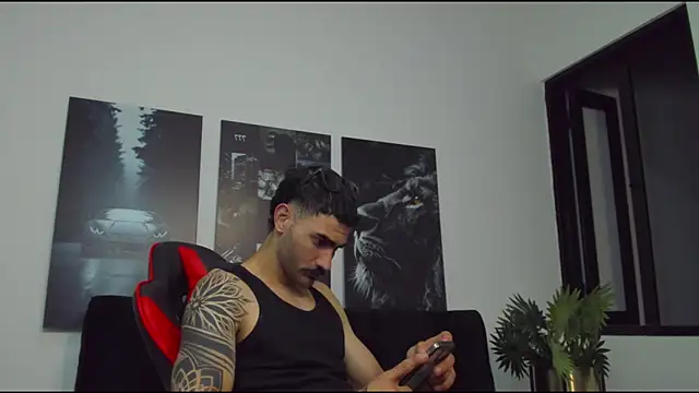 Austin bolt online show from 02.12.25