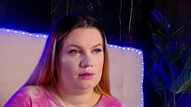 MelanieBrownn online show from 04.05.26