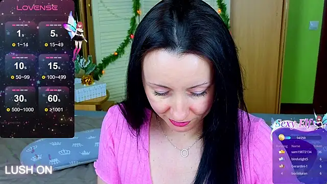 Roxyy Star online show from 01.14.25