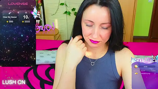 Roxyy Star online show from 02.03.25