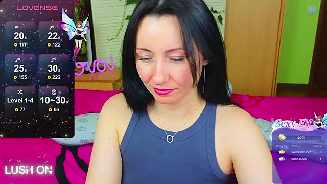 Roxyy Star online show from 02.03.25