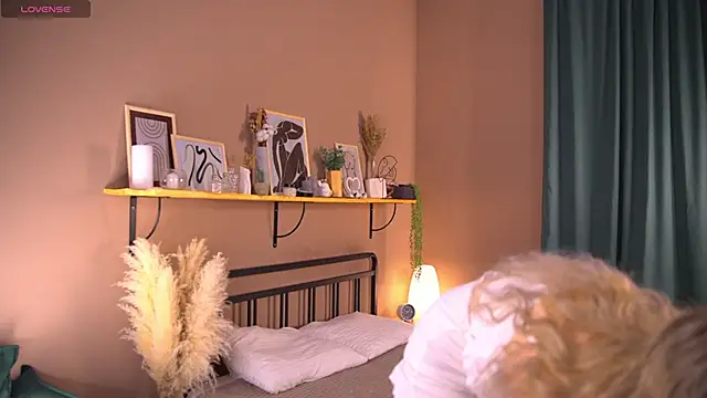  AlinaBailey online show from 01.20.25