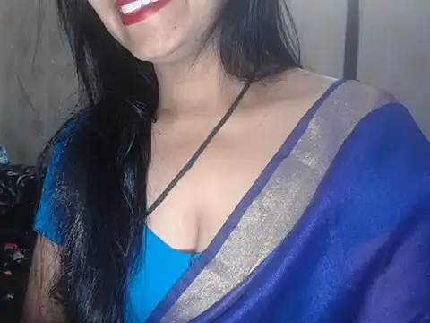 Snapshot of Indianstreamm chatting on 02.24.25 Indianstreamm online show from 02.24.25