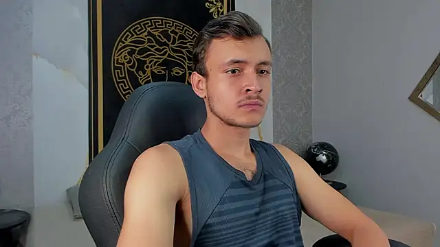 Desmon Clark online show from 01.24.25