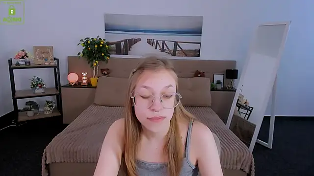 LayriantaVee online show from 03.02.25