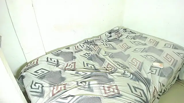 Snapshot of leinisofia69 chatting on 01.12.25 leinisofia69 online show from 01.12.25