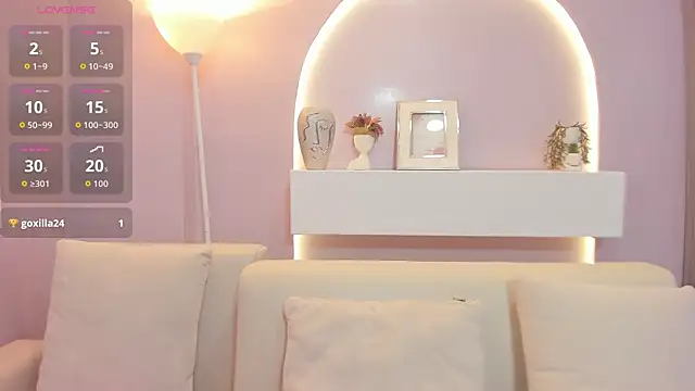 Sensual Sophie  online show from 03.25.26