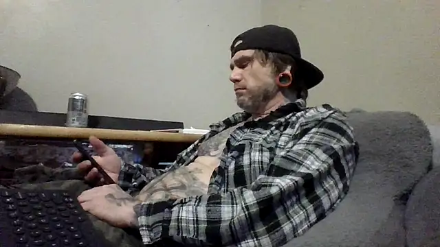 clitstitsandbongrips online show from 11.25.25