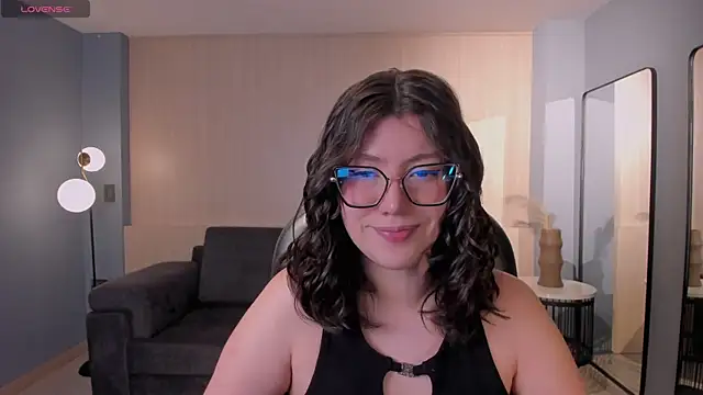 Snapshot of AmberFarrell chatting on 07.06.26 AmberFarrell online show from 07.06.26