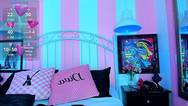 Liah Grey8 online show from 01.18.25