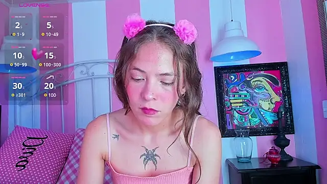 Liah Grey8 online show from 02.28.25