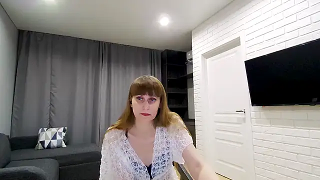 Snapshot of Daniella_Lorente chatting on 04.19.26 Daniella Lorente online show from 04.19.26