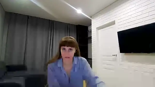 Snapshot of Daniella_Lorente chatting on 05.06.26 Daniella Lorente online show from 05.06.26