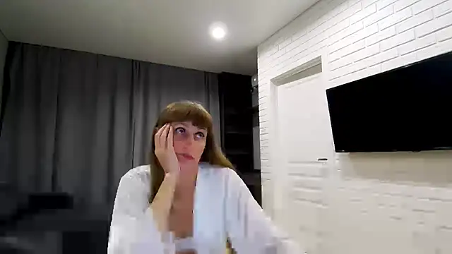 Daniella Lorente online show from 07.21.26