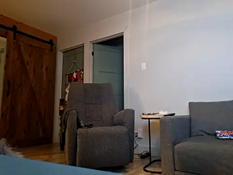 Frankdick01 online show from 12.15.25